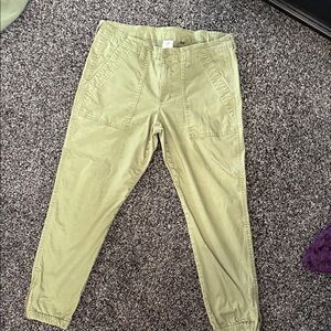 Women’s Cabi Traveler Pant Olive Green